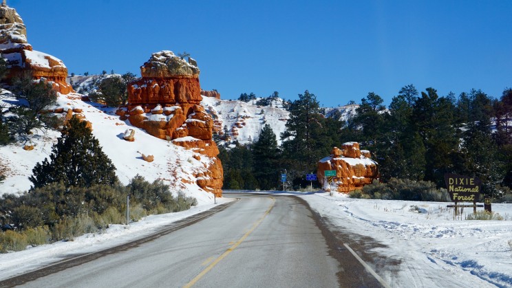 Straße zum Bryce Canyon