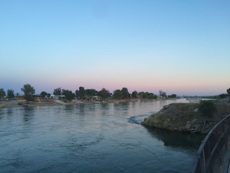 Sonnenuntergang am Colerado River in Needles
